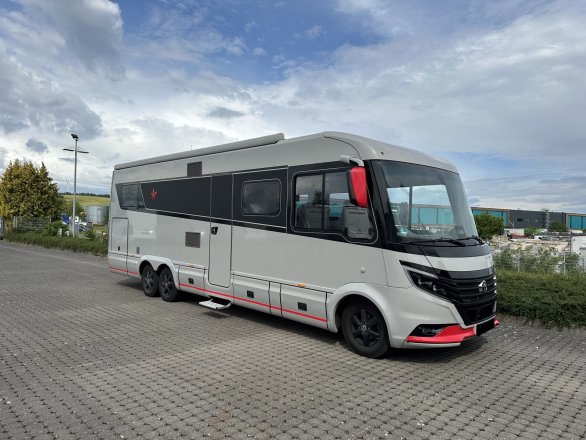Niesmann+Bischoff Arto 88E Mercedes Aut Grijs BTW Hefbed Luchtvering Levelsysteem